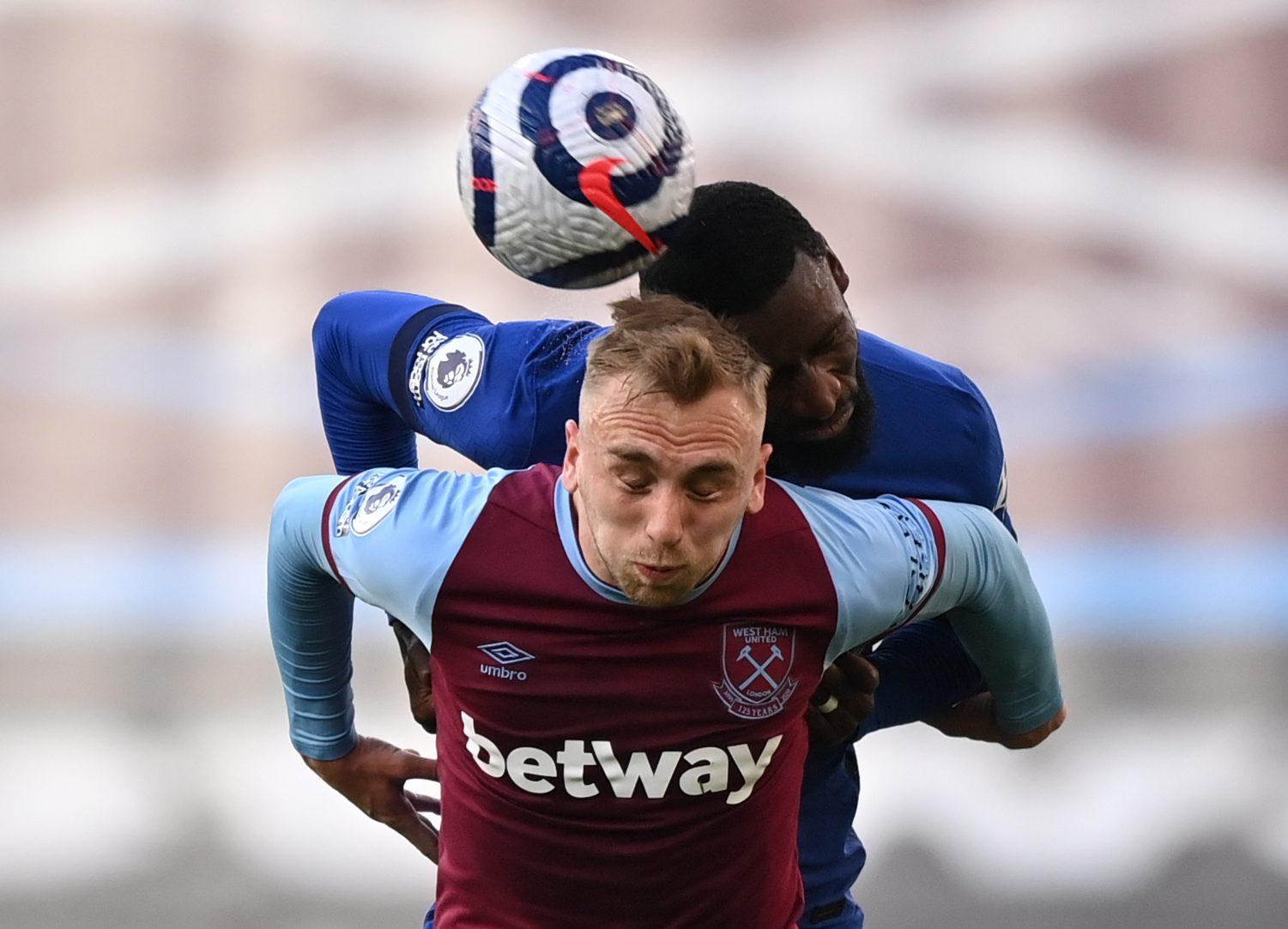 入了自己职 入了自己职